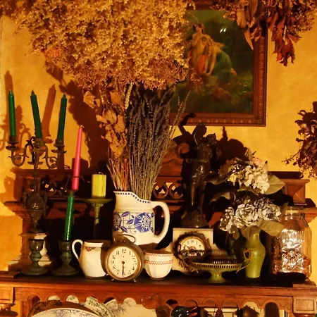 Hotel De Nesle Paris