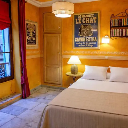 Hotel De Nesle Paris