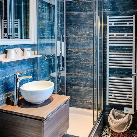 De Nesle Hotel 3*