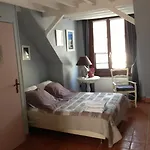De Nesle Hotell