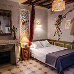 Hotel De Nesle 3*
