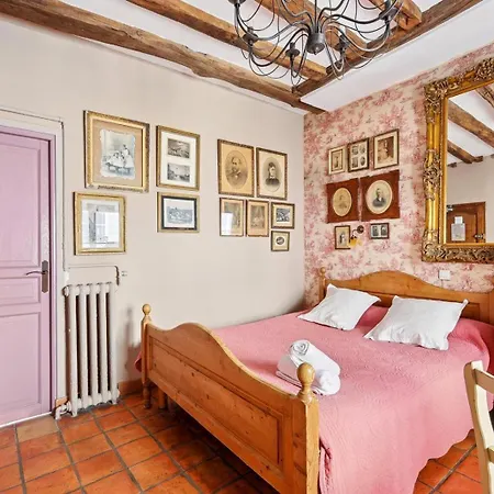 De Nesle 3* Paris