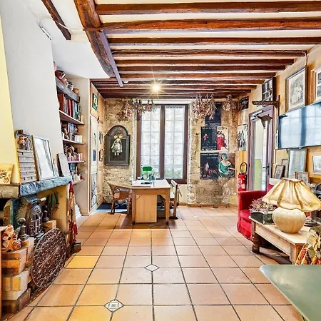 De Nesle 3* Paris