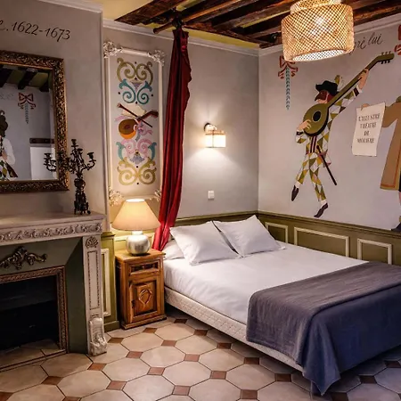 Hotel De Nesle 3*