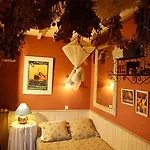 Hotel De Nesle Paris