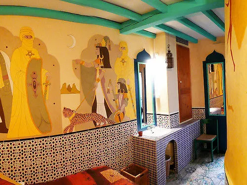 Hotel De Nesle Paris